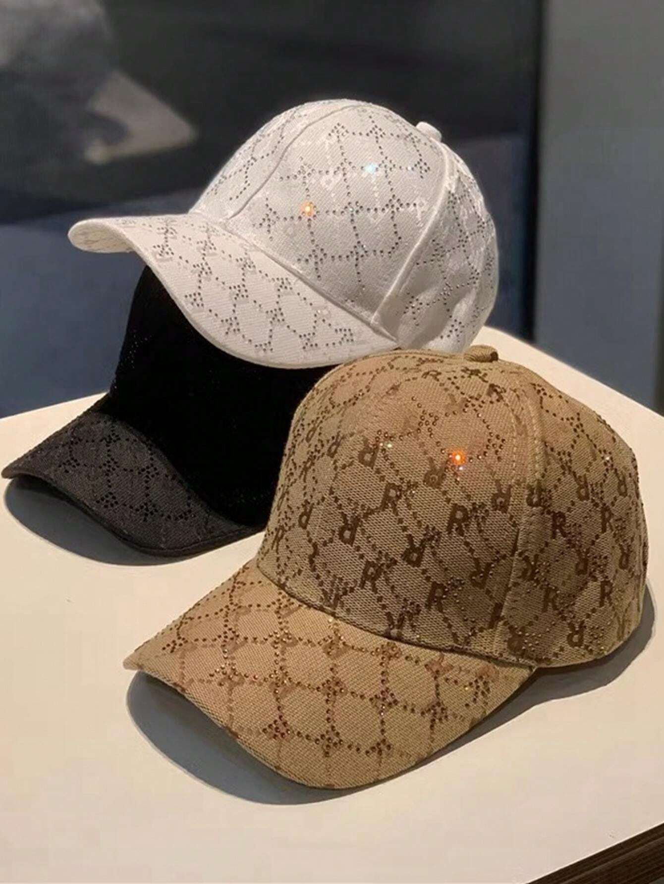 Casquette avec Strass et Imprimé – Image 19
