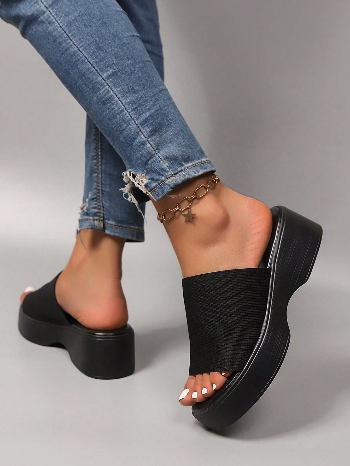 Sandales Plates bout carré – Image 7